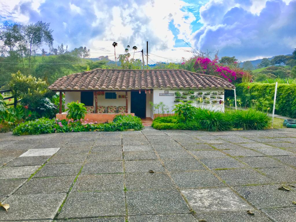 Cabaña rustica La Carambolita
