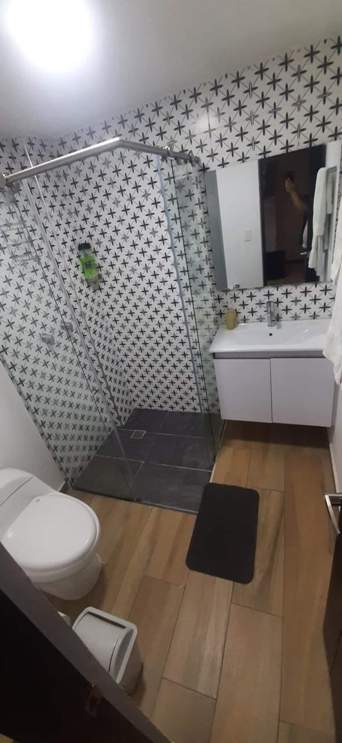 Laureles primer piso, muy central y tranquilo