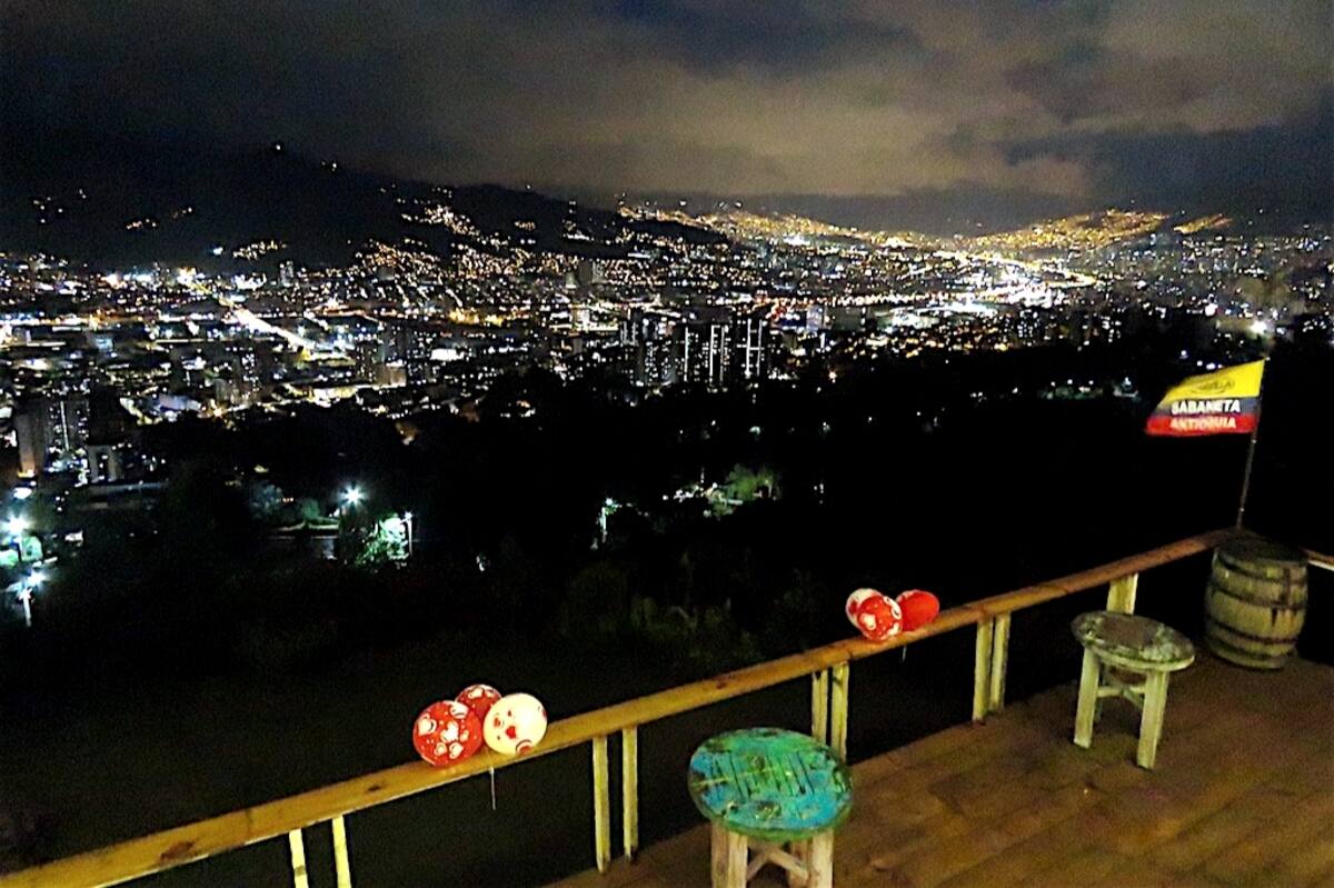 201 Loft moderno en Sabaneta | Ideal para oficina en casa
