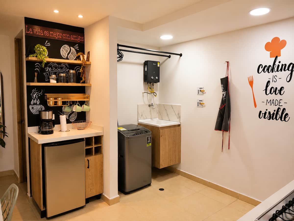 402 Suite en Sabaneta | Wifi de 300 Mb | Home Office