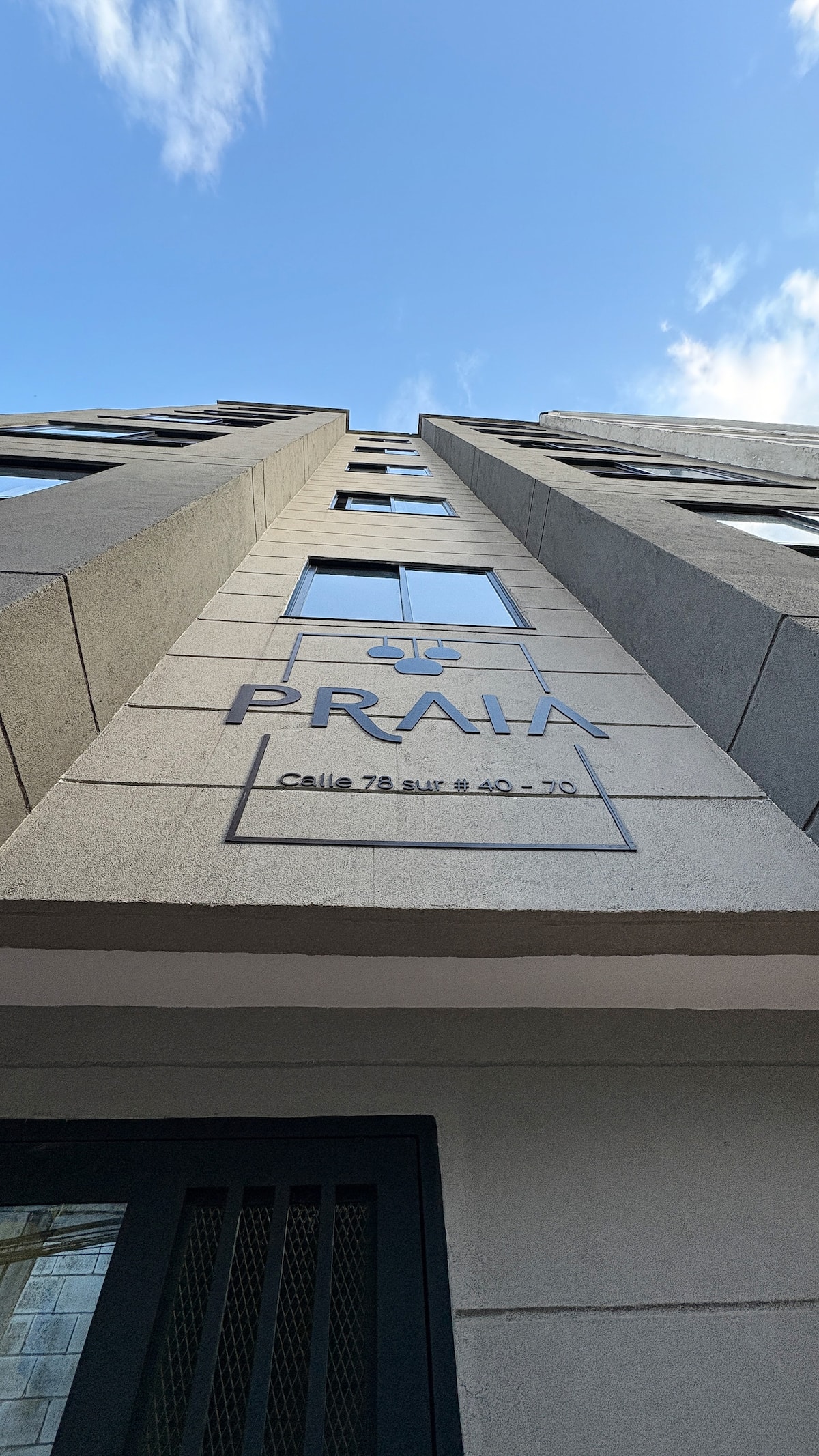 402 Suite en Sabaneta | Wifi de 300 Mb | Home Office