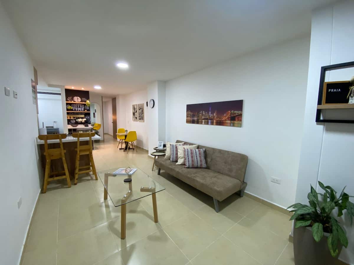 501 Loft Amplio para Estadías Mensuales - Sabaneta