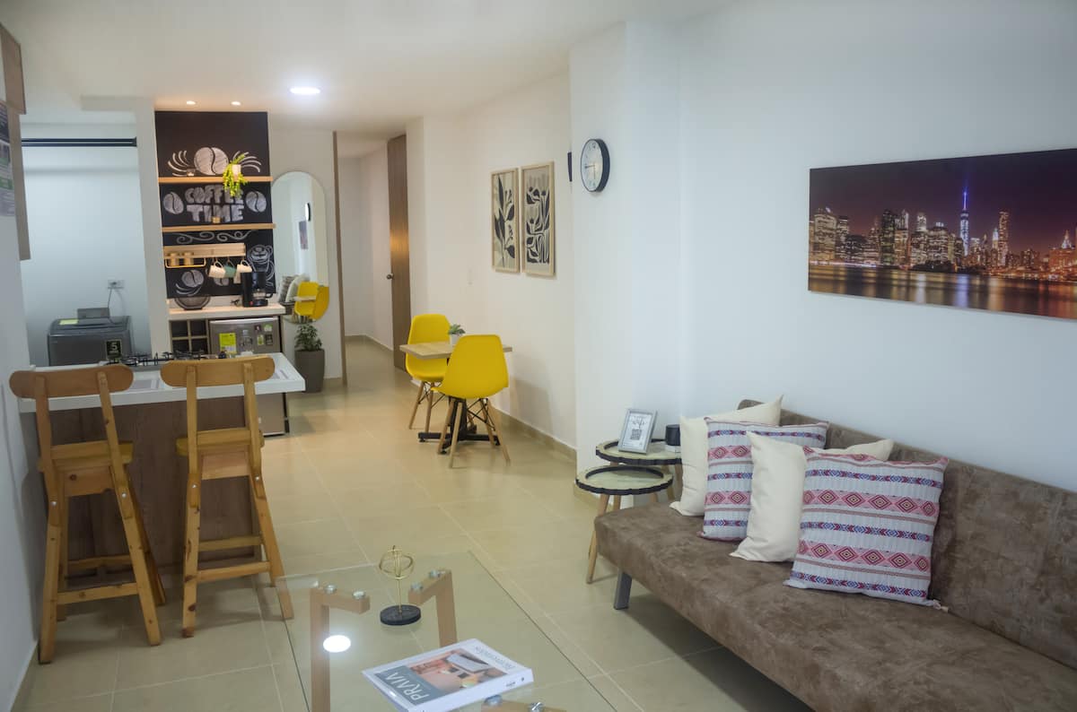 501 Loft Amplio para Estadías Mensuales - Sabaneta