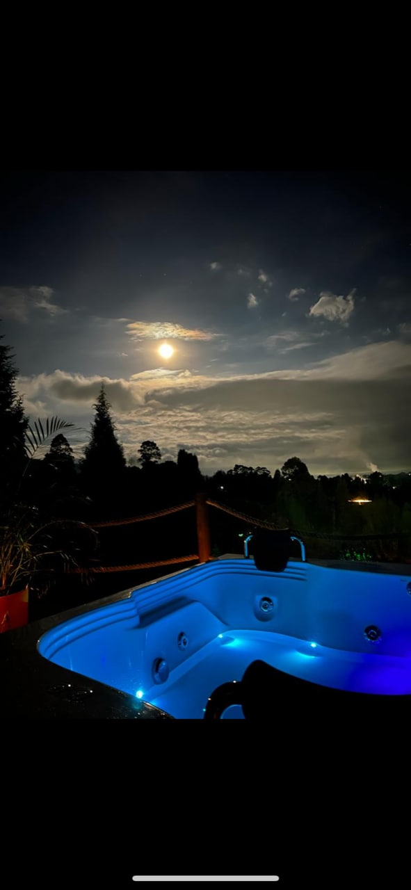 Entre-pinos Glamping WiFi Vista 360º