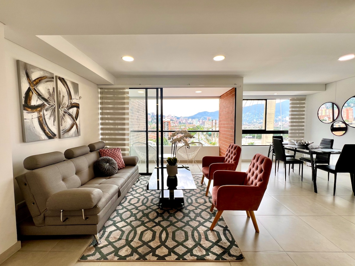 Apartamento nuevo y contemporáneo