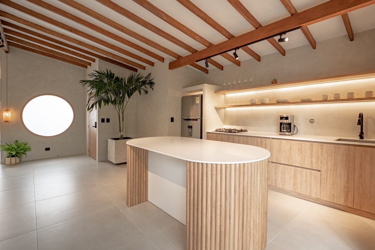 Casa bohemia con jacuzzi y azotea