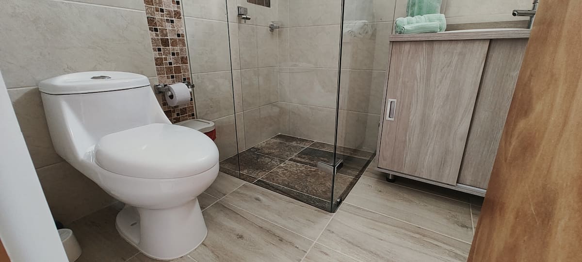 Apartaestudio moderno en Laureles central
