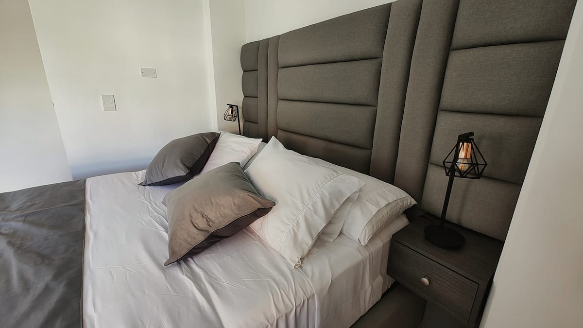 Apartaestudio moderno en Laureles central