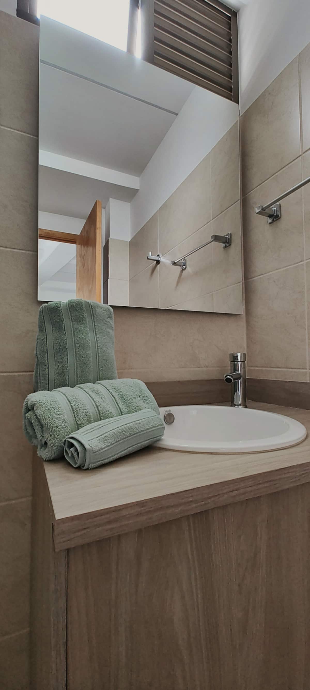 Apartaestudio moderno en Laureles central
